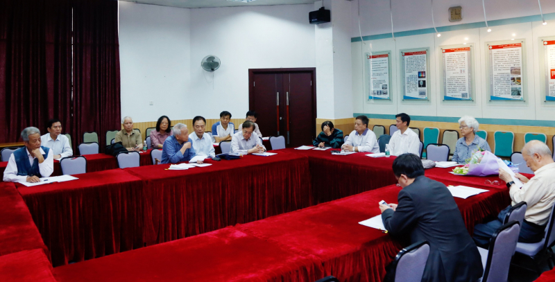 君子怀德，化院情长-- 5g影院
校友会召开第二届第三次理事大会