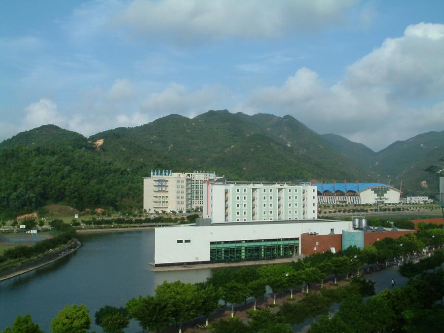 珠海校区化学实验楼 